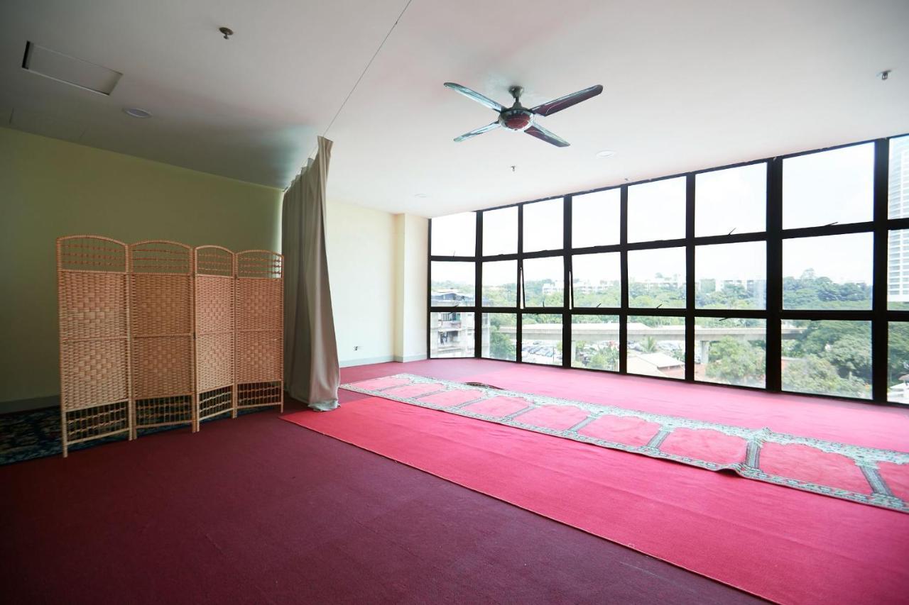 Dolphin Hotel, Chow Kit Kuala Lumpur Exterior foto